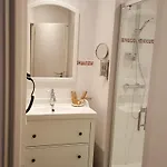Chez Jacqueline Hotel
