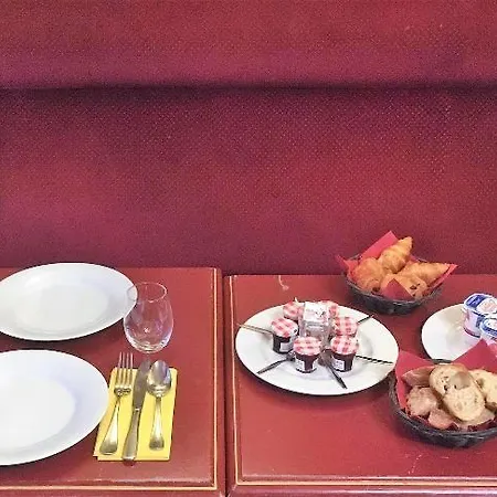 Chez Jacqueline Hotell Tours