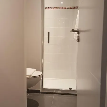 מלון Chez Jacqueline טור