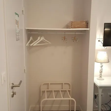 Chez Jacqueline טור