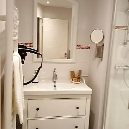 Hotel Chez Jacqueline 3*
