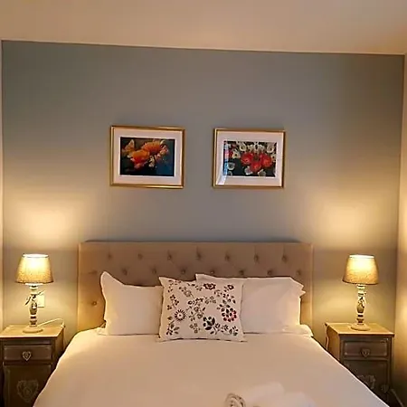 Hotel Chez Jacqueline 3*
