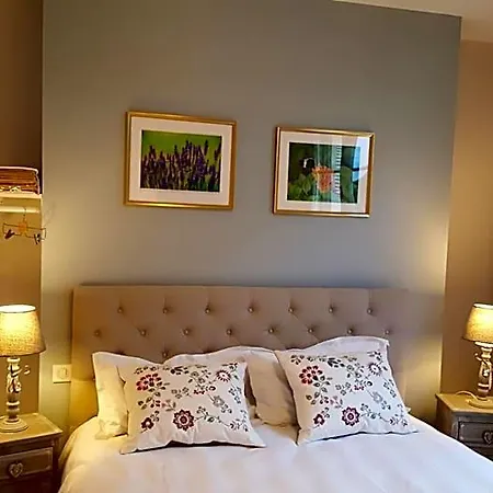 Chez Jacqueline Hotel