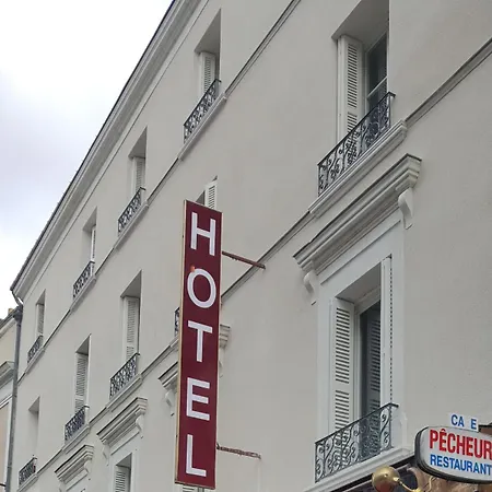 Chez Jacqueline מלון