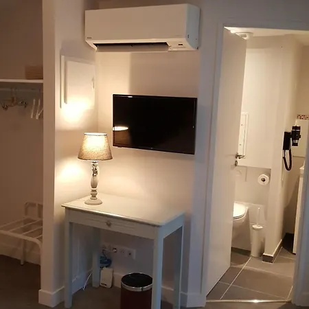 מלון Chez Jacqueline