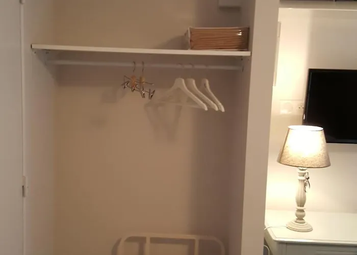 Chez Jacqueline Hotel 3*