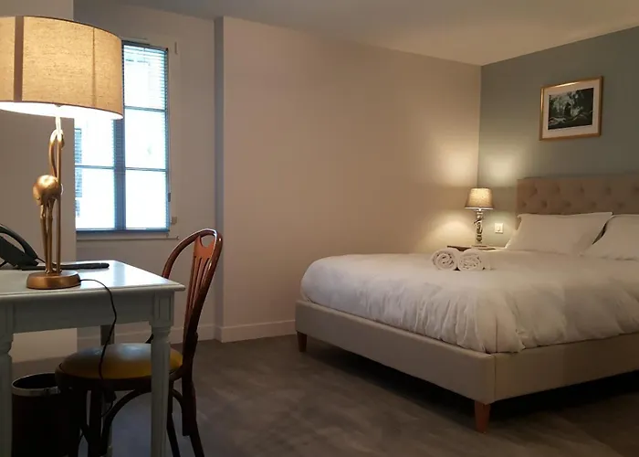 Chez Jacqueline Hotel