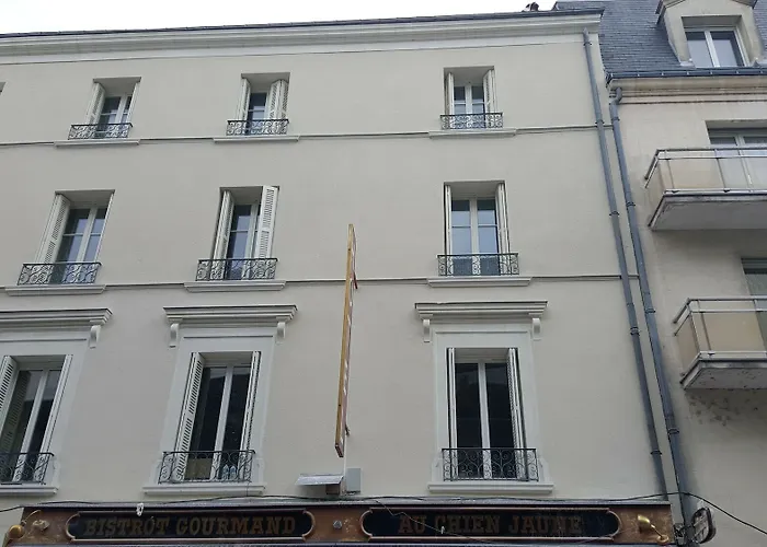 Chez Jacqueline Hotel